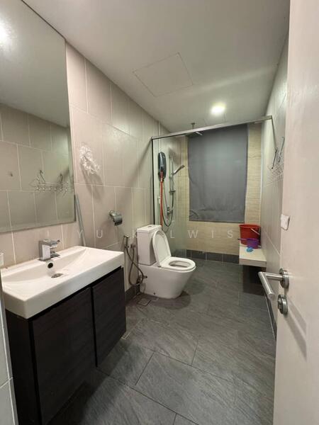 Service Residence for Rent at Verde - Yu Kelwis - Bathroom - PropertyGuru.com.my