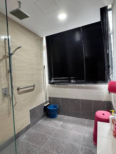 Service Residence for Rent at Verde - Yu Kelwis - Bathroom - PropertyGuru.com.my