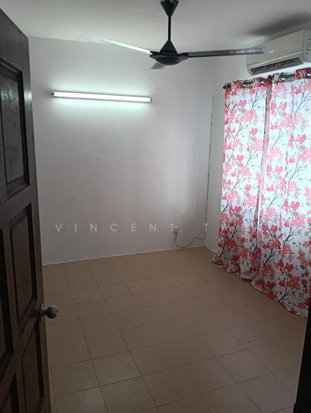 Taman Serendah Makmur untuk Untuk Disewa - RM 1,250 /bulan, Feb 2026 - Interior - PropertyGuru.com.my