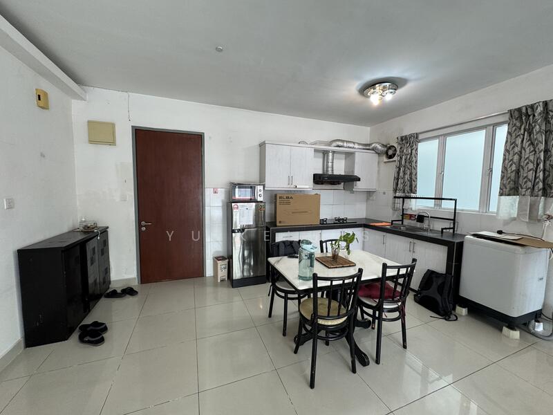 Ritze Perdana 2 untuk Untuk Disewa - RM 1,799 /bulan, Feb 2026 - Kitchen - PropertyGuru.com.my