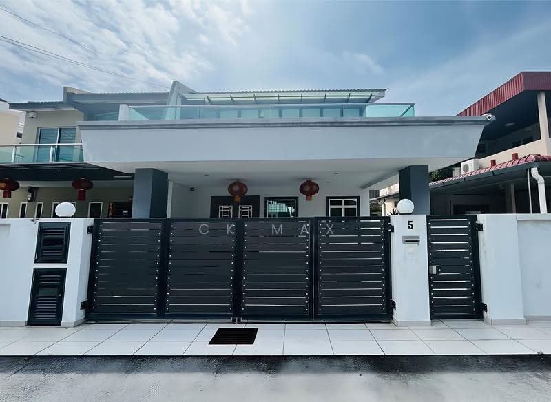 Semi-Detached House for Sale in Taman Ipoh Selatan (Ipoh) - Ck Max - Exterior - PropertyGuru.com.my