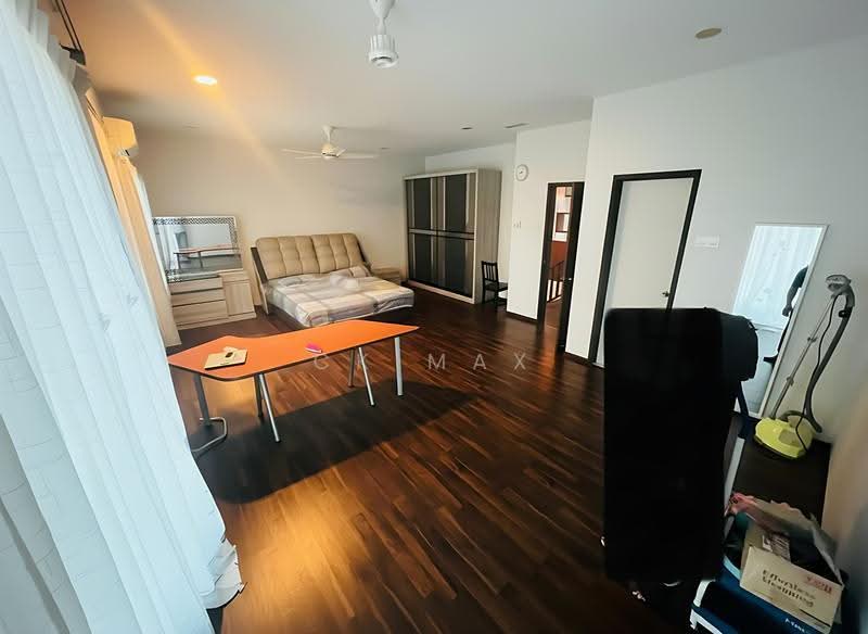 Semi-Detached House for Sale in Taman Ipoh Selatan (Ipoh) - Ck Max - Bedroom - PropertyGuru.com.my