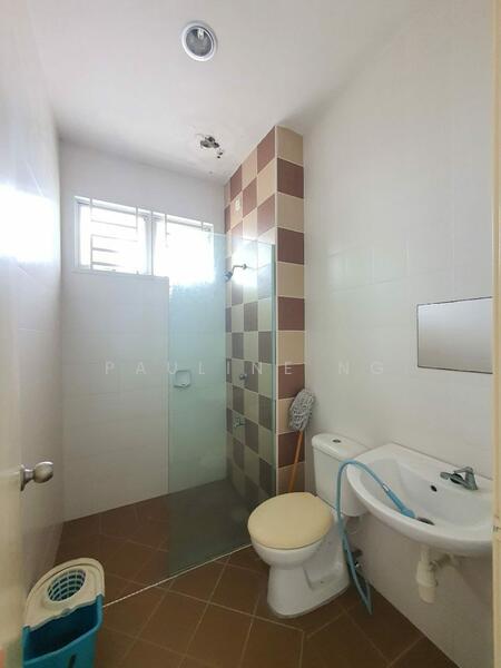 East Zone @ Seri Austin untuk Untuk Dijual - RM 699,000, Feb 2026 - Bathroom - PropertyGuru.com.my