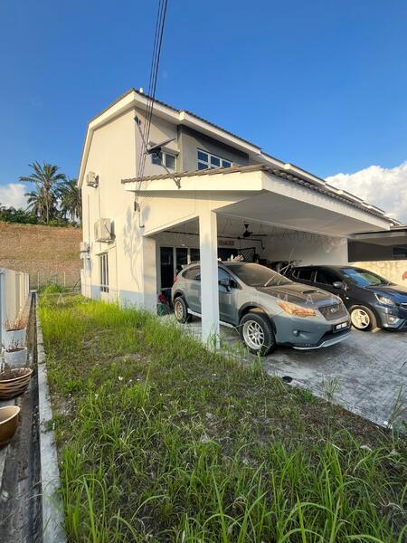 2-storey Terraced House for Sale in Iringan Bayu (Seremban) - Azrul Othman - Exterior - PropertyGuru.com.my