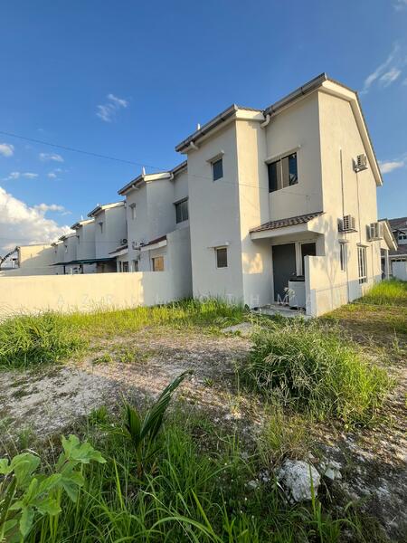 2-storey Terraced House for Sale in Iringan Bayu (Seremban) - Azrul Othman - Exterior - PropertyGuru.com.my