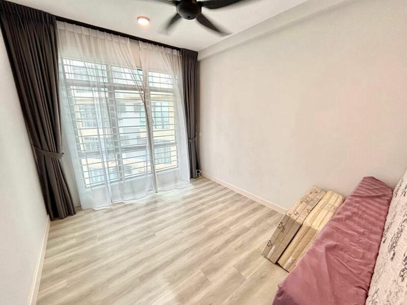Service Residence for Sale at ARC @ Austin Hills - Amber Hew - Bedroom - PropertyGuru.com.my