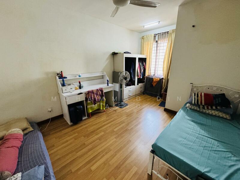 2-storey Terraced House for Sale in Denai Alam (Shah Alam) - Mohammad Din Majid - Bedroom - PropertyGuru.com.my
