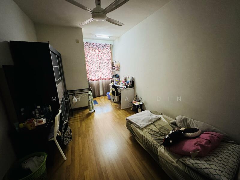 2-storey Terraced House for Sale in Denai Alam (Shah Alam) - Mohammad Din Majid - Bedroom - PropertyGuru.com.my