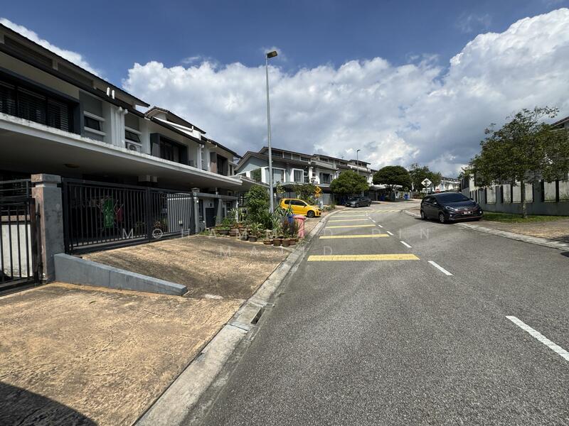 2-storey Terraced House for Sale in Denai Alam (Shah Alam) - Mohammad Din Majid - Exterior - PropertyGuru.com.my