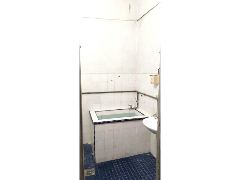 2-storey Terraced House for Rent in Sungai Bakap (Penang) - CY Tan - Bathroom - PropertyGuru.com.my