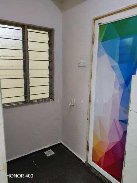 Dataran Otomobil untuk Untuk Disewa - RM 1,300 /bulan, Feb 2026 - PropertyGuru.com.my