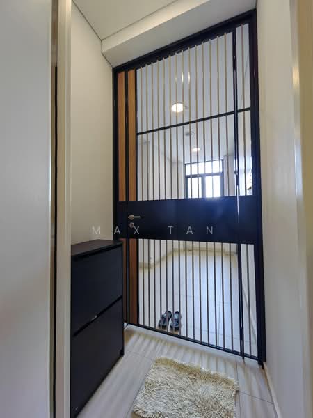 Servis Apartment untuk Disewa di Arnica @ Tropicana Gardens - Max Tan - Entrance - PropertyGuru.com.my