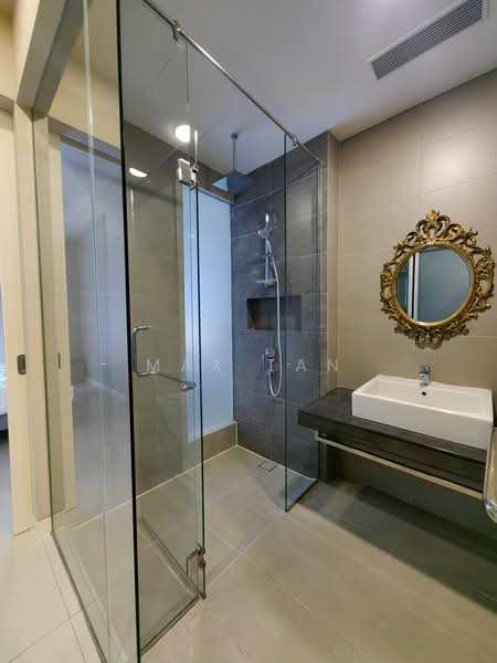 Servis Apartment untuk Disewa di Arnica @ Tropicana Gardens - Max Tan - Bathroom - PropertyGuru.com.my