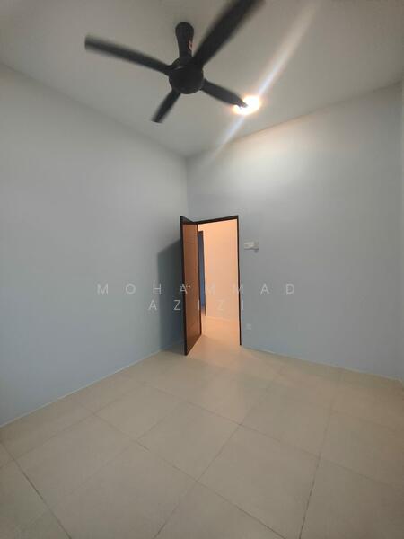 Semi-Detached House for Sale in Beserah (Pahang) - Mohammad Azizi - PropertyGuru.com.my