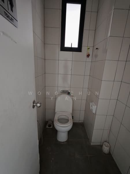 Kedai / Pejabat untuk Disewa di Bukit Banyan (Sungai Petani) - Wong Chun Yian - Bathroom - PropertyGuru.com.my