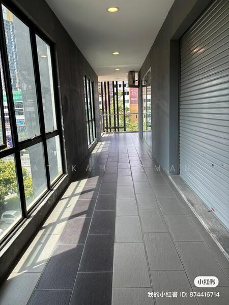 Office for Rent in Puchong (Selangor) - Atikah Azman - Corridor - PropertyGuru.com.my