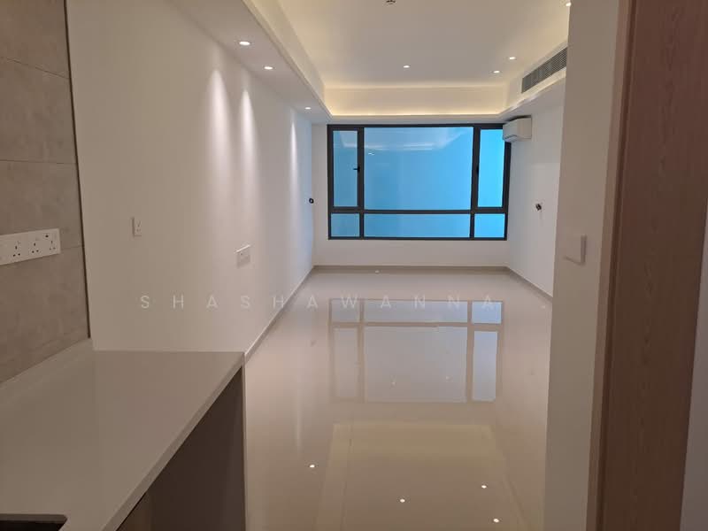 Apartment for Sale at R&F Princess Cove Phase 3-New Casa Suites - Shashawanna . - Living Room - PropertyGuru.com.my