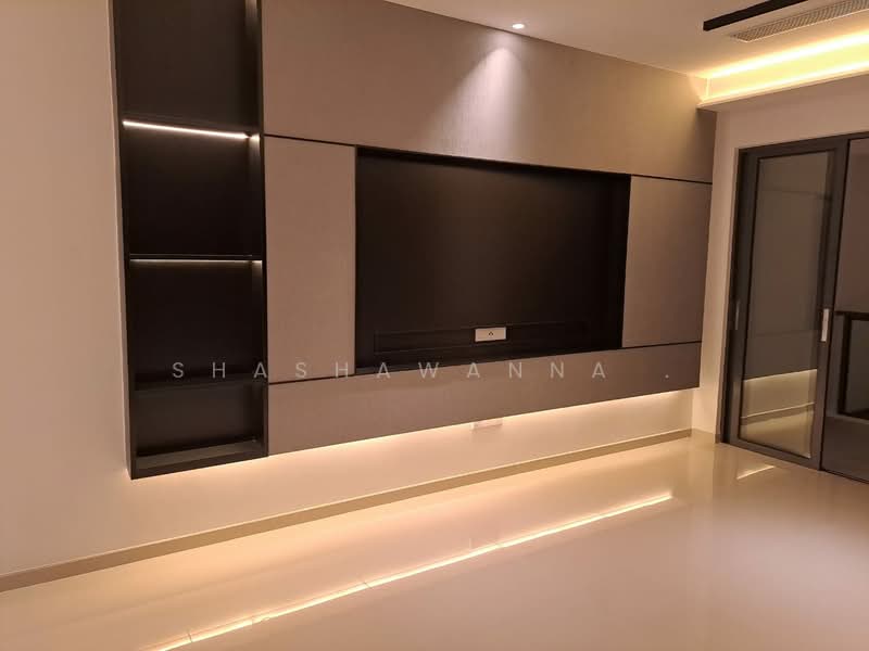 Apartment for Sale at R&F Princess Cove Phase 3-New Casa Suites - Shashawanna . - Living Room - PropertyGuru.com.my