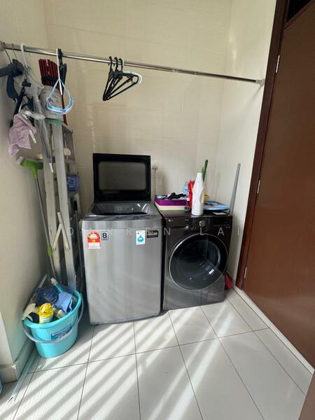 Utility Room & Housekeeper's Room