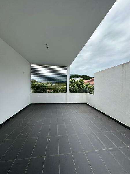 For Rent - PULAU TIKUS 3 STOREY SPACIOUS BUNGALOW in Penang