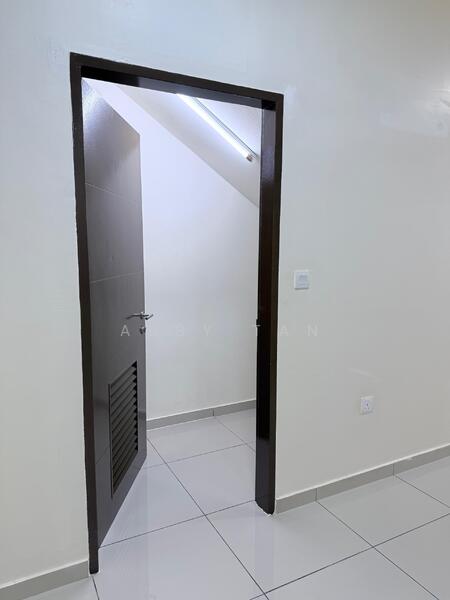 2-storey Terraced House for Sale in Bandar Sri Sendayan (Negeri Sembilan) - Abby Tan - Interior - PropertyGuru.com.my