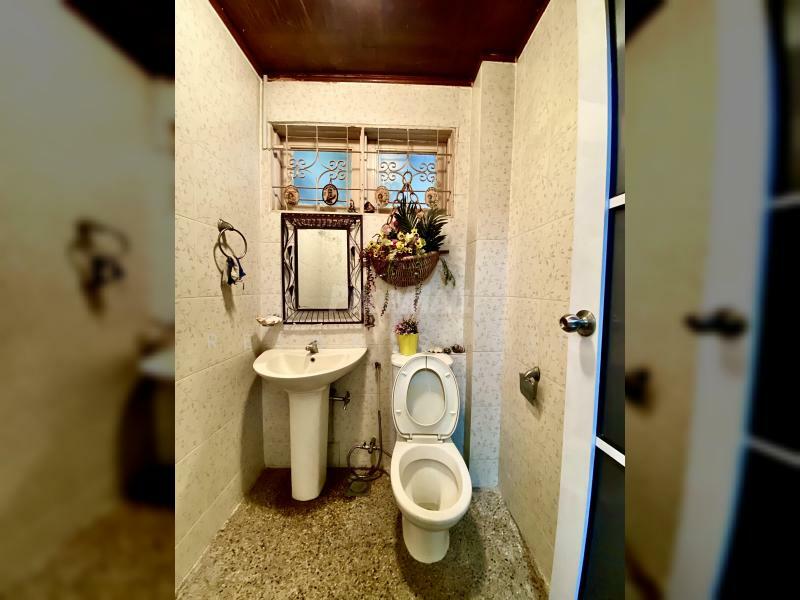 2-storey Terraced House for Sale in Bangsar (Kuala Lumpur) - Reena Sarif - Bathroom - PropertyGuru.com.my