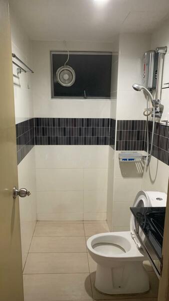 Kenanga Apartments untuk Untuk Disewa - RM 1,200 /bulan, Feb 2026 - Bathroom - PropertyGuru.com.my