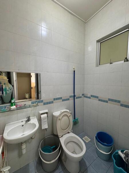 Taman Seri Austin untuk Untuk Disewa - RM 2,300 /bulan, Feb 2026 - Bathroom - PropertyGuru.com.my