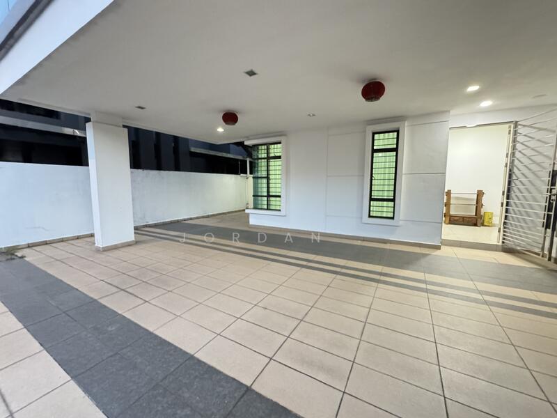 Cluster House for Rent in Taman Adda Heights (Tebrau) - Jordan . - Exterior - PropertyGuru.com.my