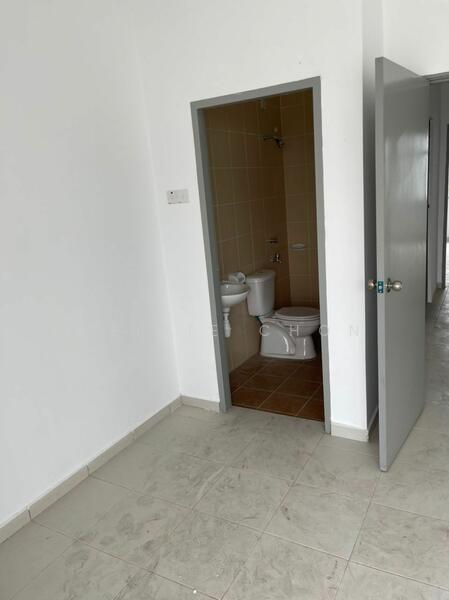 2-storey Terraced House for Sale in Taman Scientex Utama (Senai) - Weinie Chon - PropertyGuru.com.my