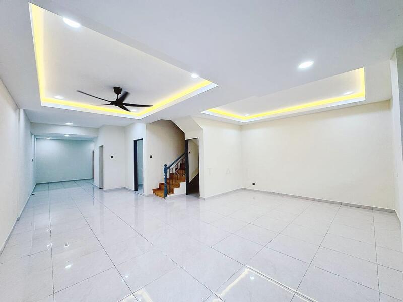 Puteri Wangsa Puteris Wangsas untuk Untuk Dijual - RM 648,000, Mac 2026 - Living Room - PropertyGuru.com.my