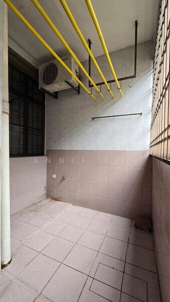 2-storey Terraced House for Sale in Taman Desa Cemerlang (Ulu Tiram) - Annie Tee - Balcony - PropertyGuru.com.my