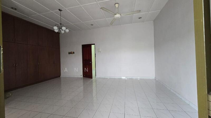 2-storey Terraced House for Sale in Taman Desa Cemerlang (Ulu Tiram) - Annie Tee - PropertyGuru.com.my