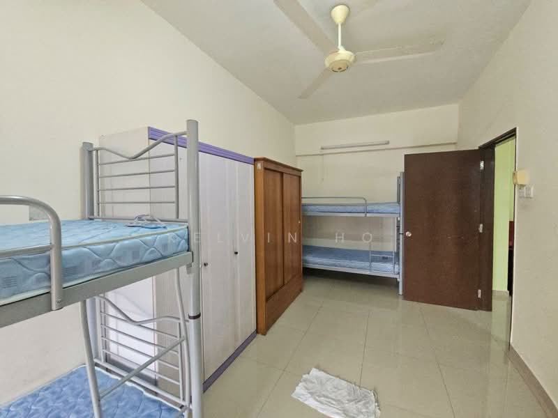 Pangsapuri untuk Disewa di Genting Permai Resort - Kelvin Ho - Bedroom - PropertyGuru.com.my