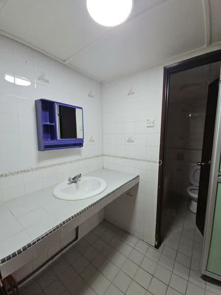 Pangsapuri untuk Disewa di Genting Permai Resort - Kelvin Ho - Bathroom - PropertyGuru.com.my
