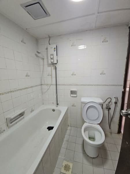 Pangsapuri untuk Disewa di Genting Permai Resort - Kelvin Ho - Bathroom - PropertyGuru.com.my