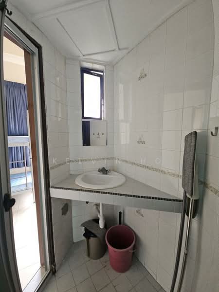 Pangsapuri untuk Disewa di Genting Permai Resort - Kelvin Ho - Bathroom - PropertyGuru.com.my