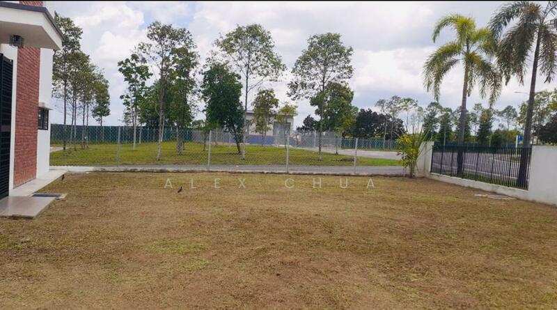 Livia corner Unit (26' side land) @ Bandar Rimbayu untuk Untuk Disewa - RM 2,800 /bulan, Apr 2026 - Exterior - PropertyGuru.com.my