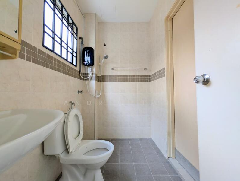 Semi-Detached House for Sale in Setia Alam (Selangor) - Andrew Tan - Bathroom - PropertyGuru.com.my