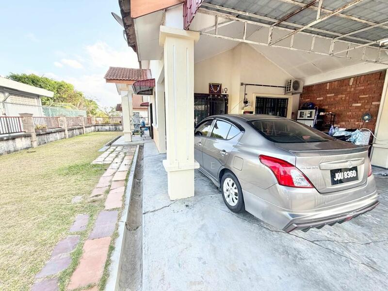 1-storey Terraced House for Sale in Kangkar Pulai (Skudai) - Leo Lee BH - Exterior - PropertyGuru.com.my