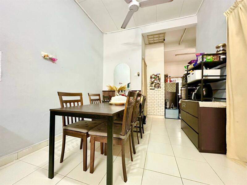 [20x70 -Non Bumi Lot] 1-Storey Acadia Bandar Putera 2 Klang untuk Untuk Dijual - RM 380,000, Apr 2026 - Dining Room - PropertyGuru.com.my