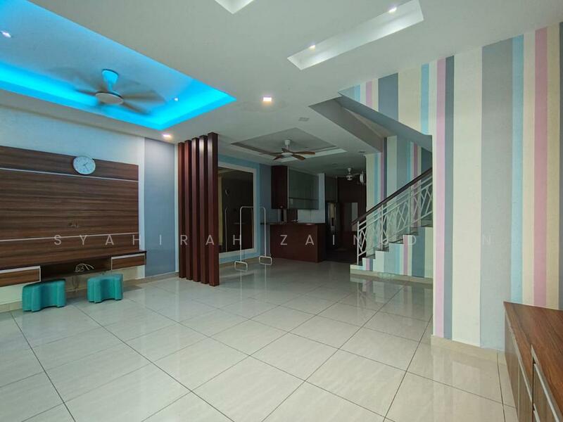 2-storey Terraced House for Sale in Taman Puncak Saujana (Kajang) - Syahirah Zainuddin - Living Room - PropertyGuru.com.my