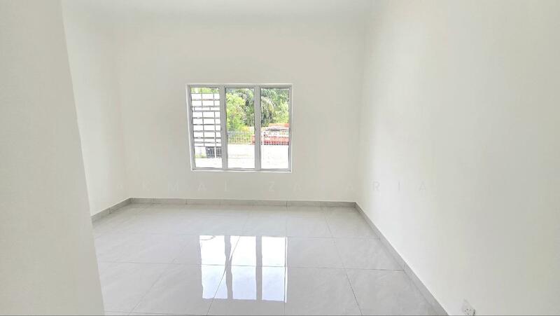 Bungalow for Sale in Mahkota Hills (Lenggeng) - Akmal Zakaria - PropertyGuru.com.my