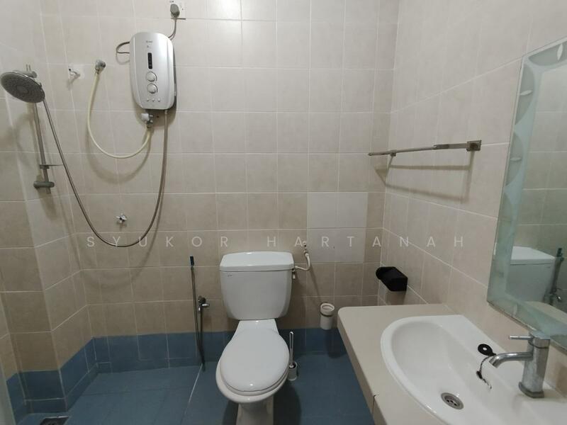 Bandar Nusa Rhu Seksyen U10 Shah Alam untuk Untuk Dijual - RM 590,000, Feb 2026 - Bathroom - PropertyGuru.com.my