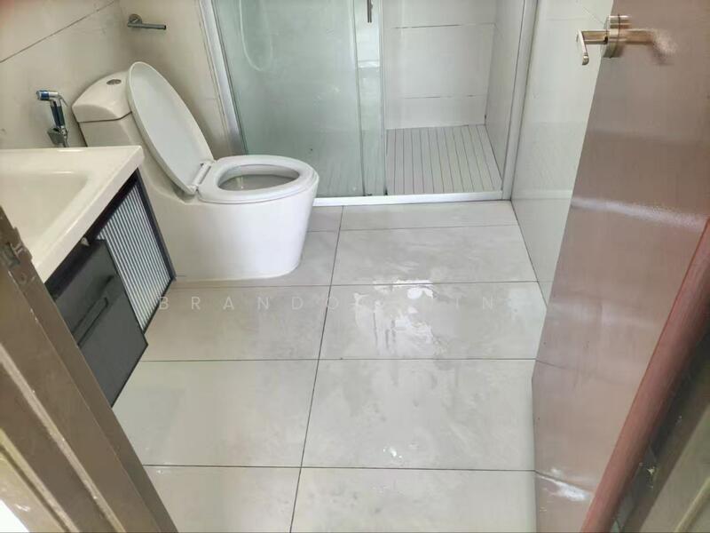 Condominium for Rent at Amberside @ Country Garden Danga Bay - Brandon Ding - Bathroom - PropertyGuru.com.my