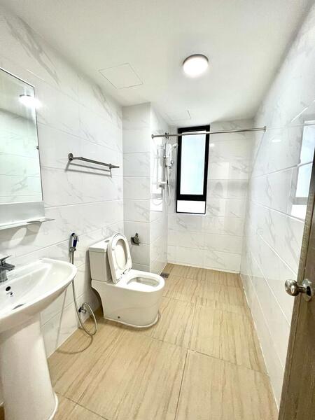 Country Garden Central Park untuk Untuk Disewa - RM 2,550 /bulan, Mac 2026 - Bathroom - PropertyGuru.com.my