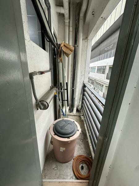 Shop / Office for Rent in Bukit Jalil (Kuala Lumpur) - JB Chong - Balcony - PropertyGuru.com.my