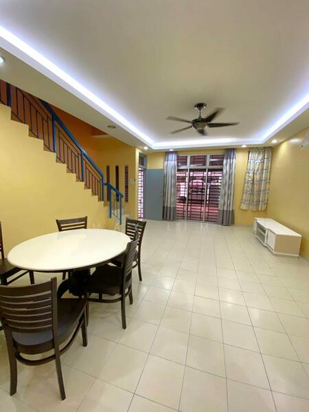2-storey Terraced House for Sale in Johor Bahru (Johor) - May Lim - Living Room - PropertyGuru.com.my