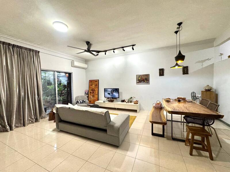 Pulau Angsa Seksyen U10 Shah Alam untuk Untuk Dijual - RM 598,000, Apr 2026 - PropertyGuru.com.my