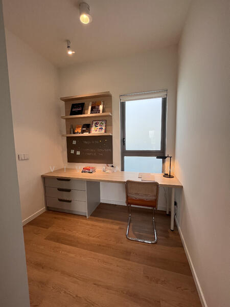 Service Residence for Sale at The Meg - Vivian Sim - Study - PropertyGuru.com.my